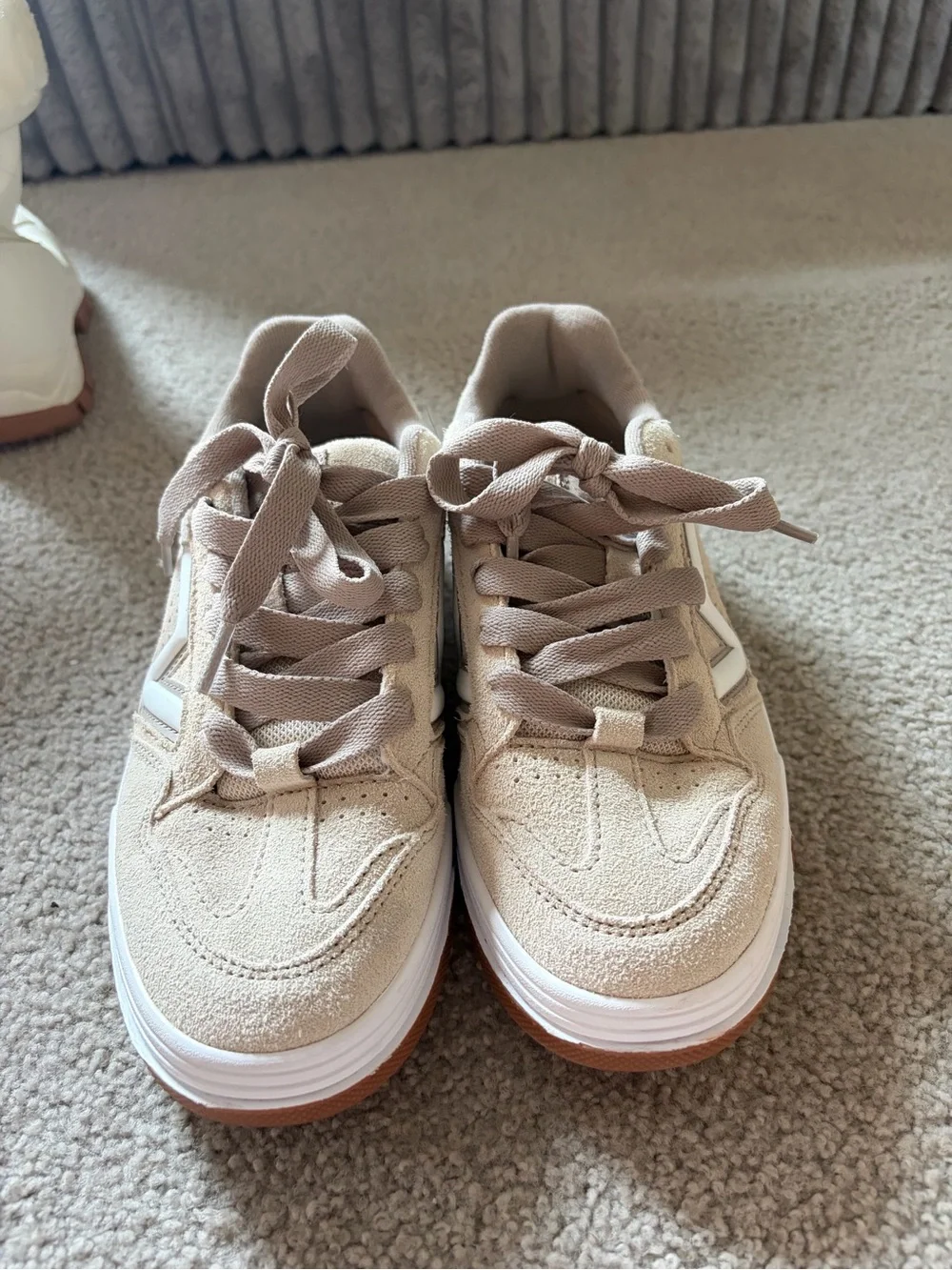 Vans Beige/Tan Suede Low-Top Sneakers